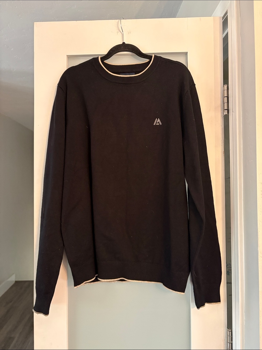 Marc Asher New York Sweater Men's Large Black Pullover V Neck Super Soft Large